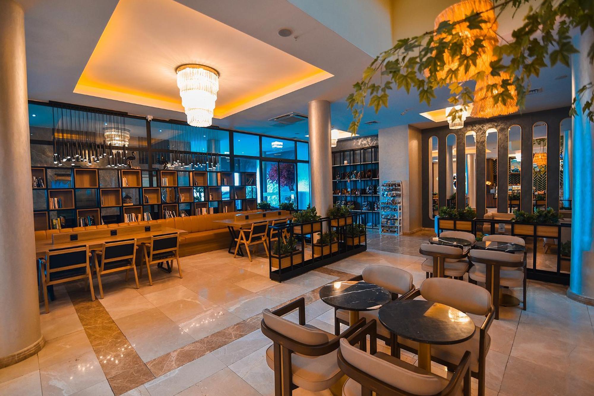 皇家舒适酒店 Araklı 外观 照片