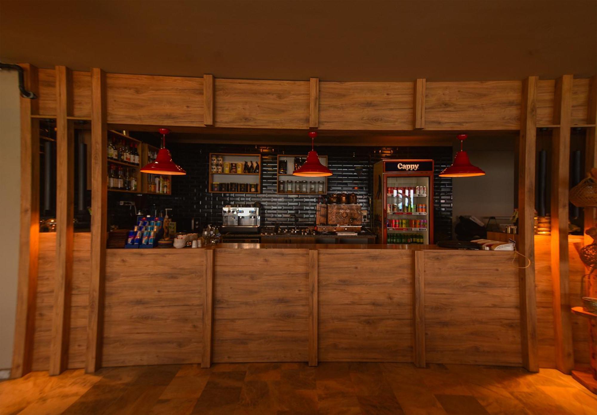 皇家舒适酒店 Araklı 外观 照片