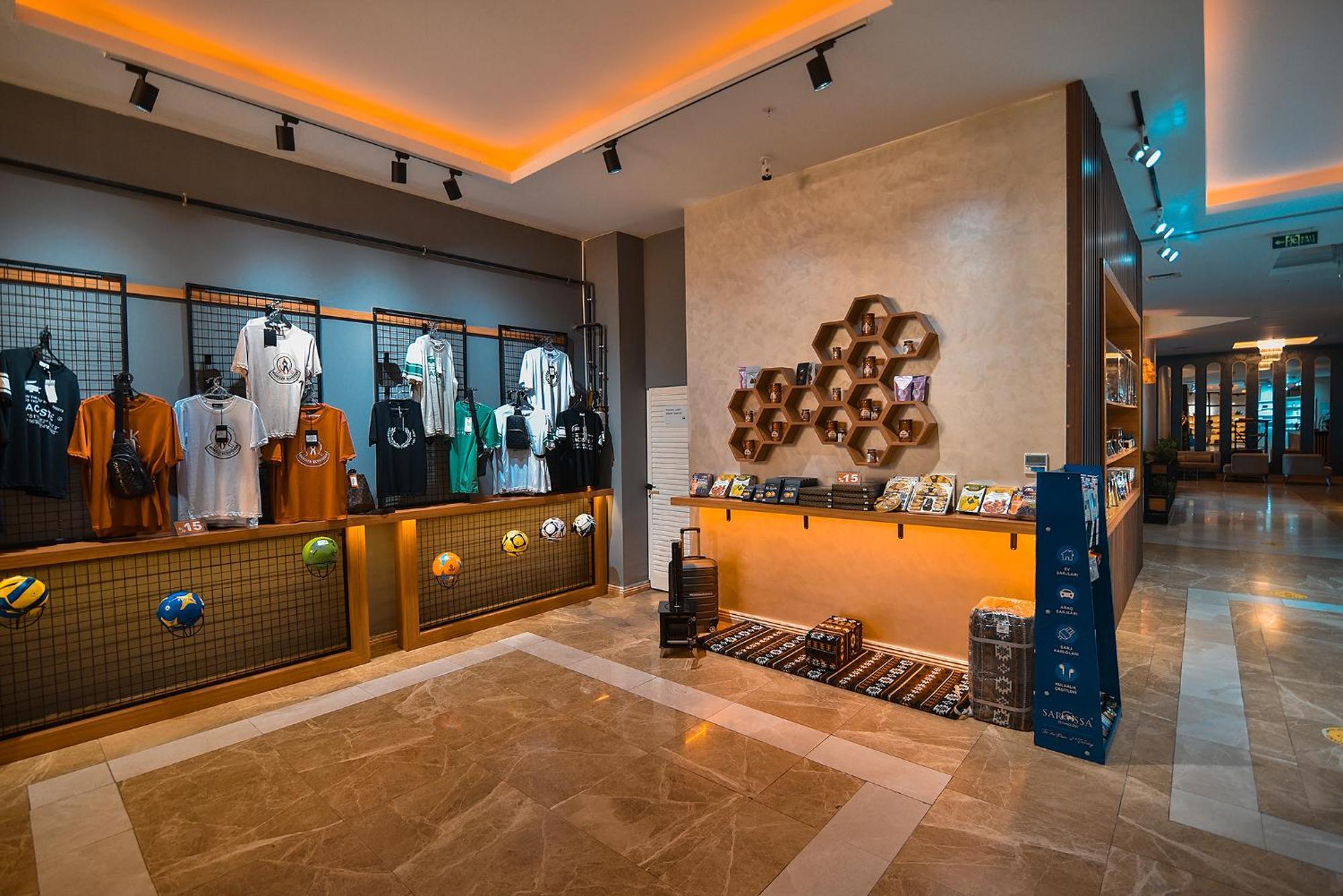 皇家舒适酒店 Araklı 外观 照片