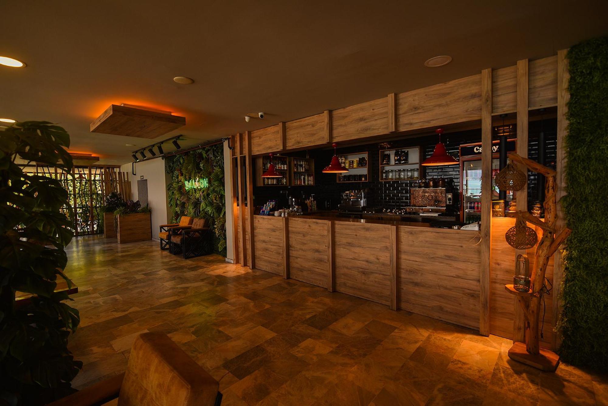 皇家舒适酒店 Araklı 外观 照片